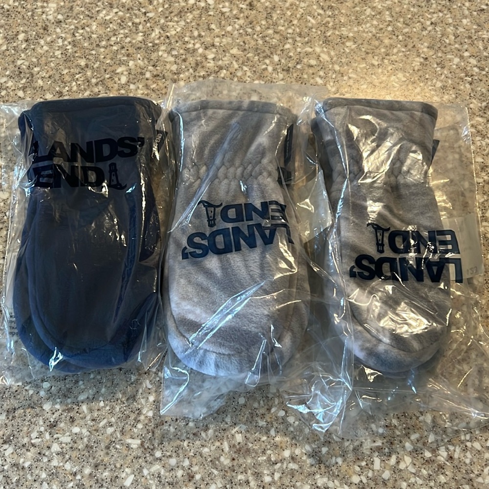 New Lands End fleece mittens kids small